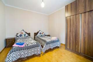 Гостевой дом Anastasia Guesthouse Боржоми Двухместный номер с 1 кроватью или 2 отдельными кроватями, общая ванная комната-15